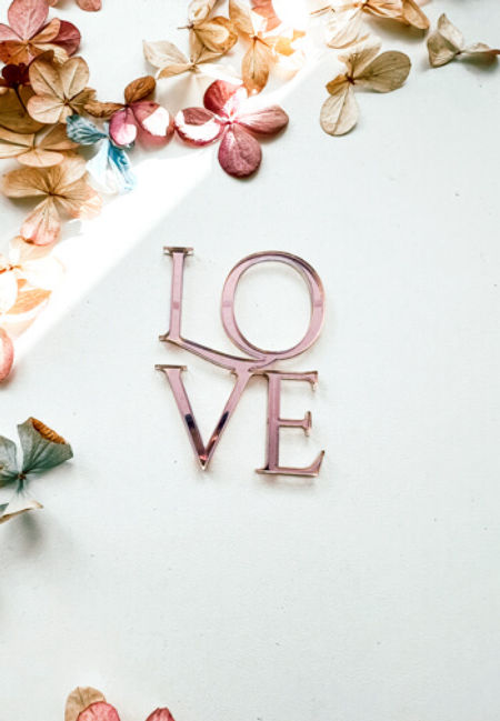 Elegancki dekor - LOVE